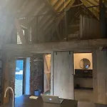 Hoeve Aan De Rand Maastricht Met Natuurzwembad