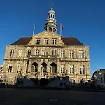 アパート Hoeve Aan De Rand Maastricht Met Natuurzwembad ベルグ・エン・テルブレイト