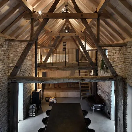 Hoeve Aan De Rand Maastricht Met Natuurzwembad Berg en Terblijt