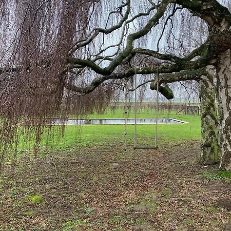 Hoeve Aan De Rand Maastricht Met Natuurzwembad Διαμέρισμα *