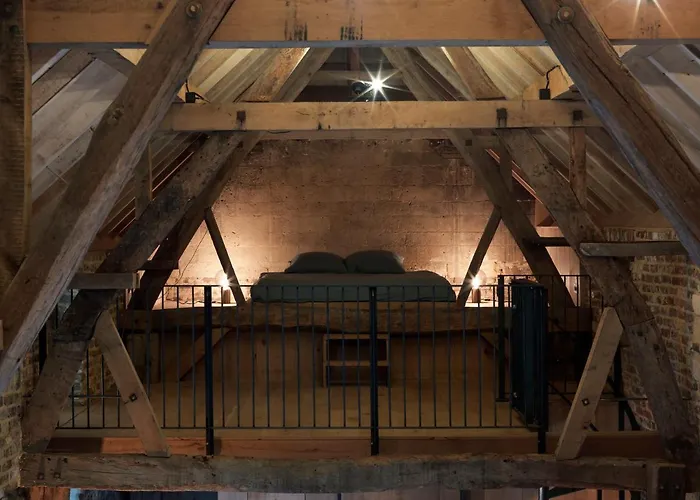 Hoeve Aan De Rand Maastricht Met Natuurzwembad Apartment