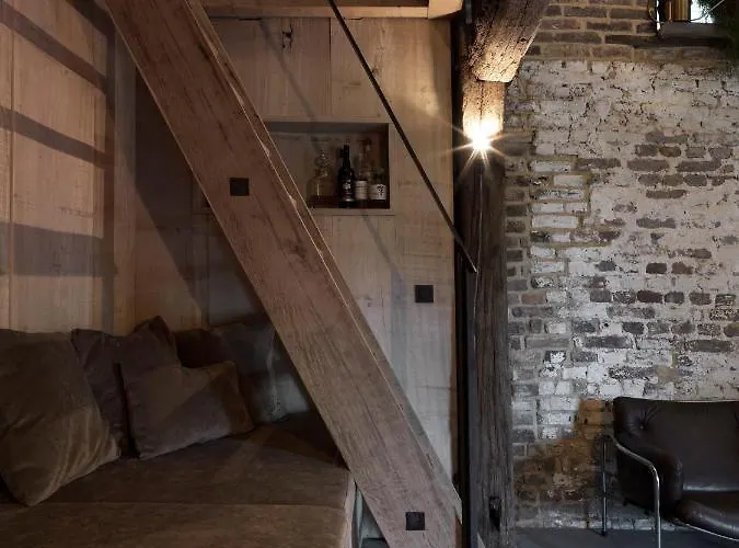 Hoeve Aan De Rand Maastricht Met Natuurzwembad Apartment *