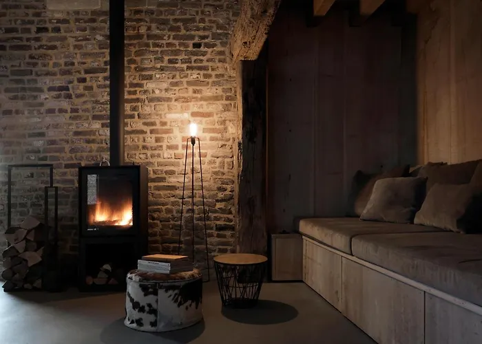 Hoeve Aan De Rand Maastricht Met Natuurzwembad Apartment