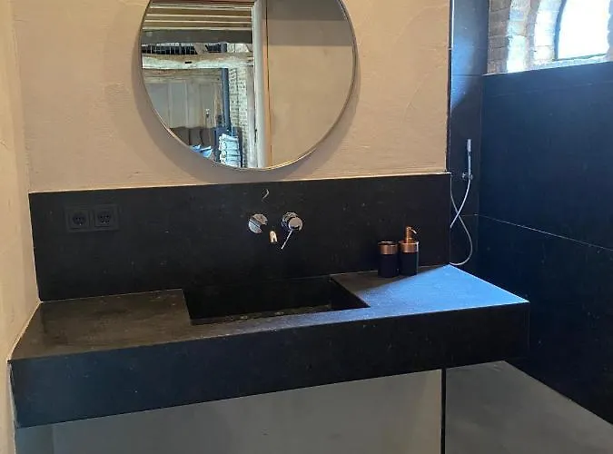 Apartment Hoeve Aan De Rand Maastricht Met Natuurzwembad