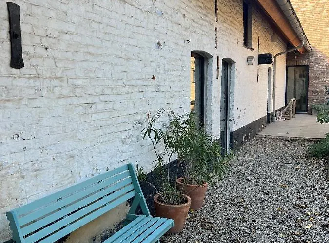 Hoeve Aan De Rand Maastricht Met Natuurzwembad Apartment *