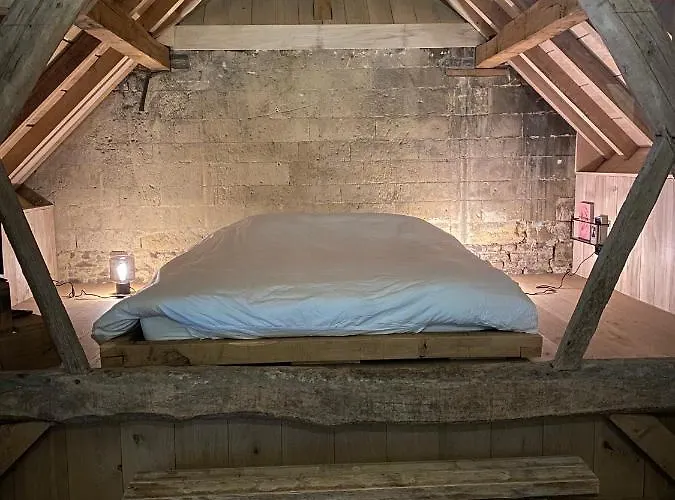 شقة Hoeve Aan De Rand Maastricht Met Natuurzwembad بيرغ إين تيربيلييت