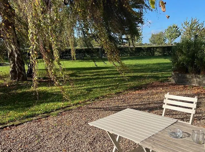 Hoeve Aan De Rand Maastricht Met Natuurzwembad Apartment *